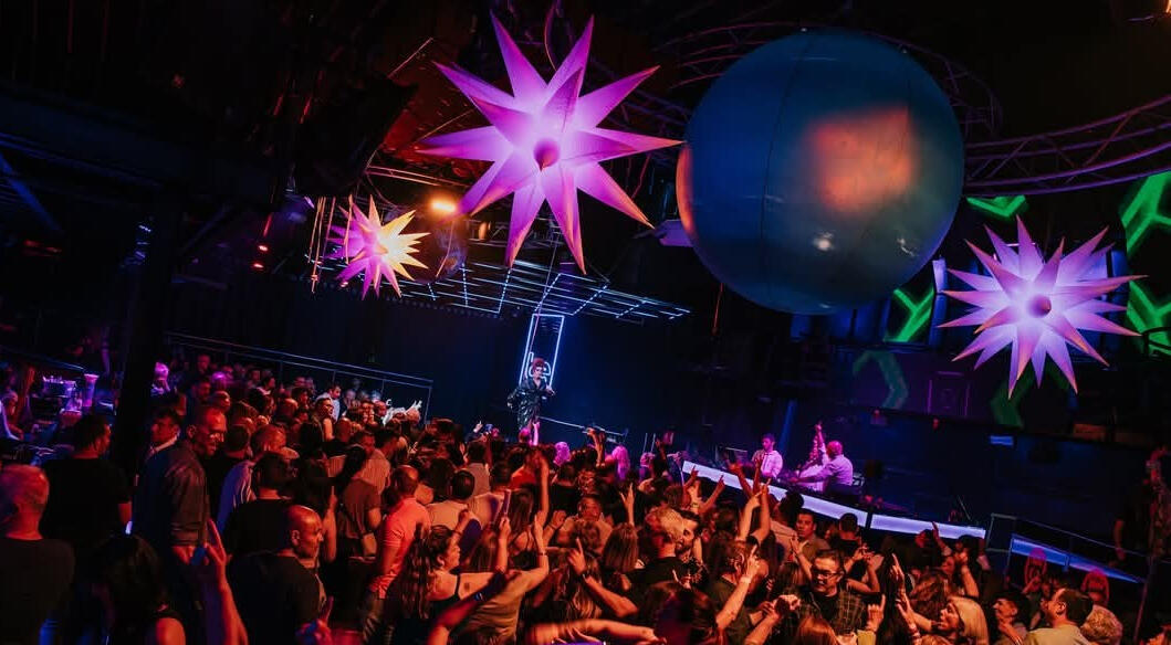 Show en directo Miss Mars Pop actual y voz en directo de Miss Mars drag queen española